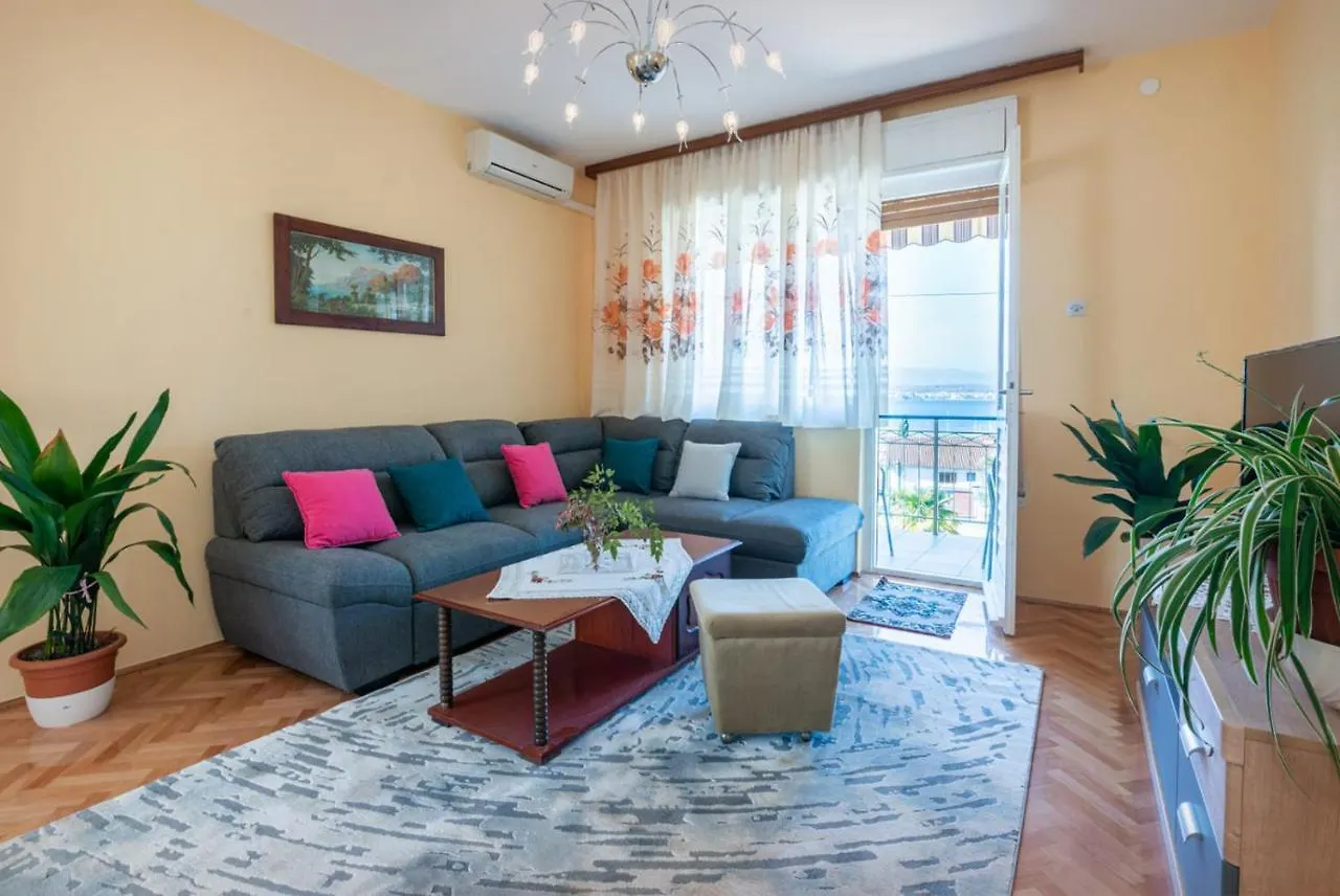 Apartments Vida Malinska Croatia